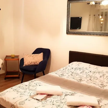 Central Apartment Dumdix Braşov Extérieur photo