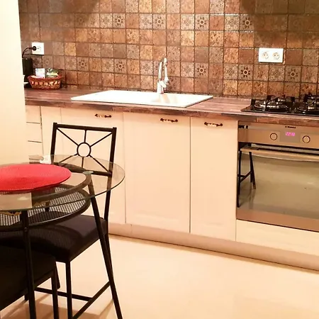 Central Apartment Dumdix Braşov Extérieur photo
